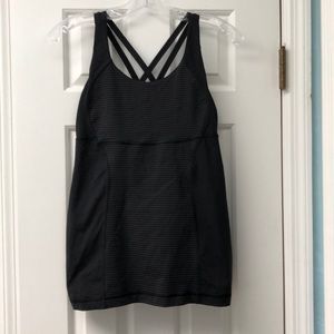 Lululemon tank- sz 8